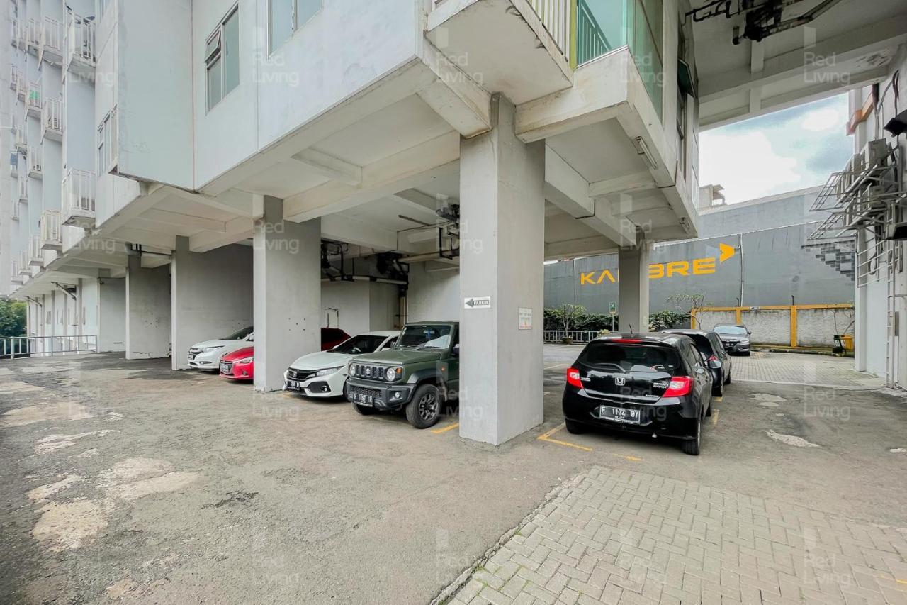 Redliving Apartemen Easton Park Jatinangor - Rajes Room Sumedang Экстерьер фото